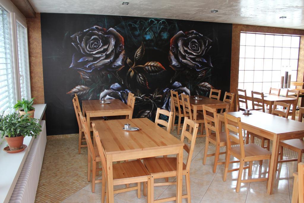 Gaestehaus Mama ルスト エクステリア 写真